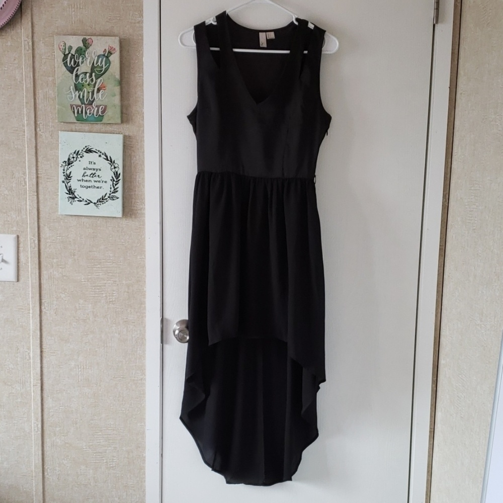 Black high low dress